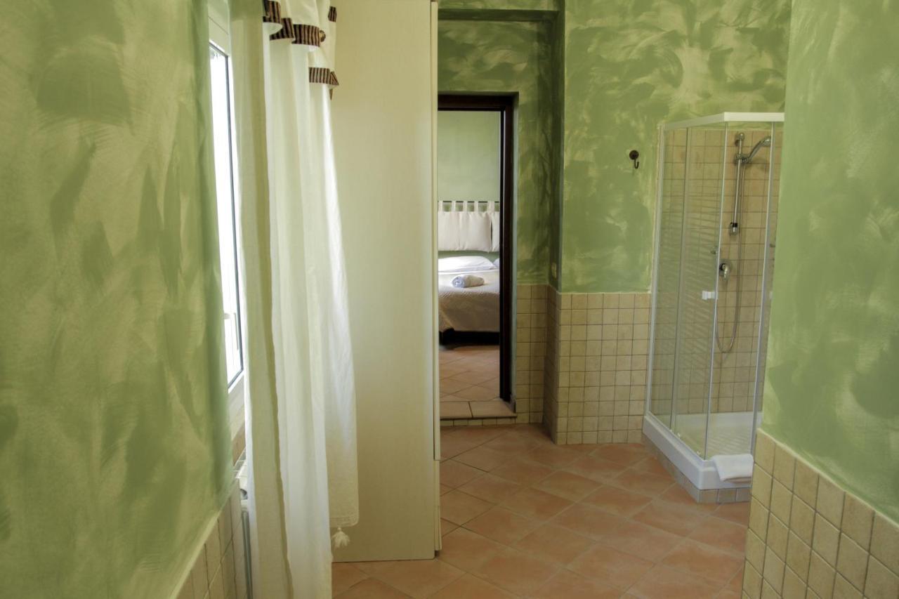 Bed and Breakfast Il Casale Di Gardenia Cesano Екстер'єр фото