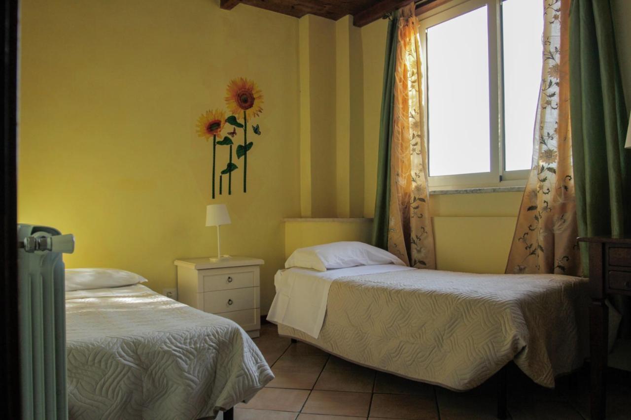 Bed and Breakfast Il Casale Di Gardenia Cesano Екстер'єр фото